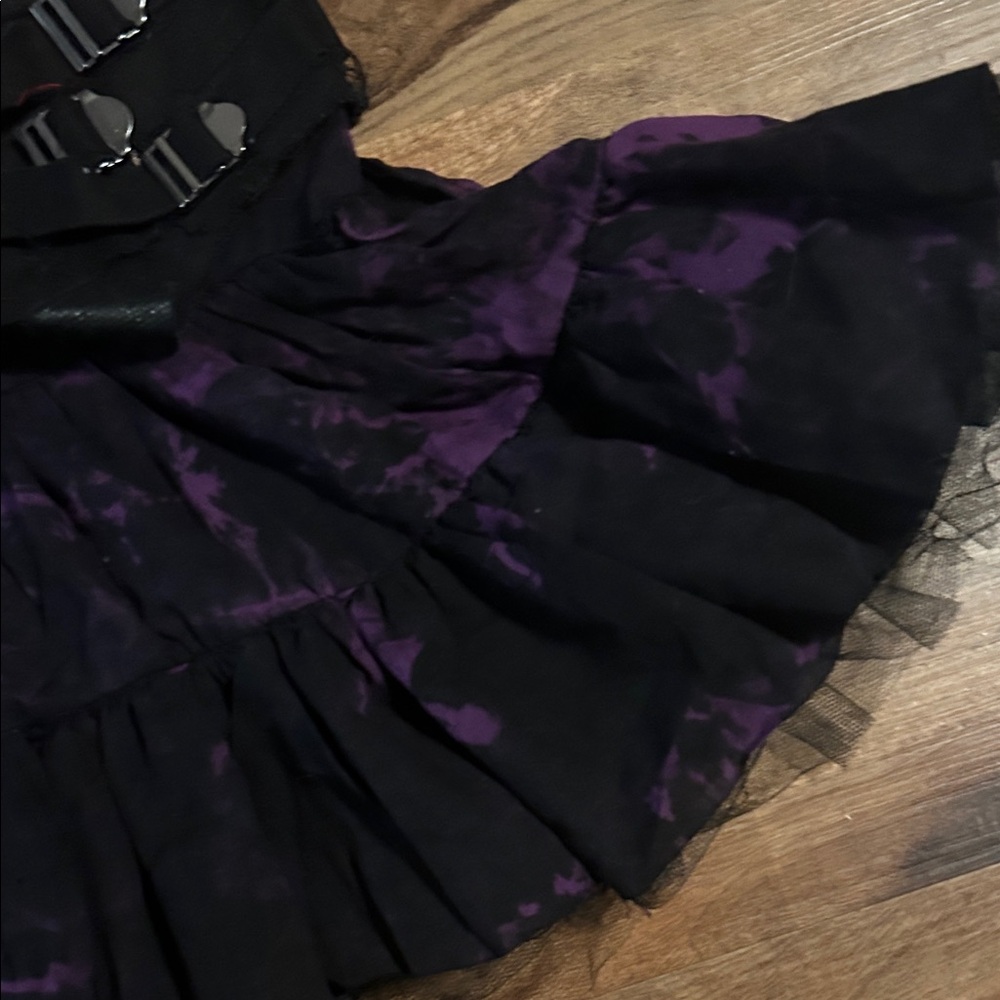 Hot Topic Black and Purple Goth Skirt - Picture 6 of 11